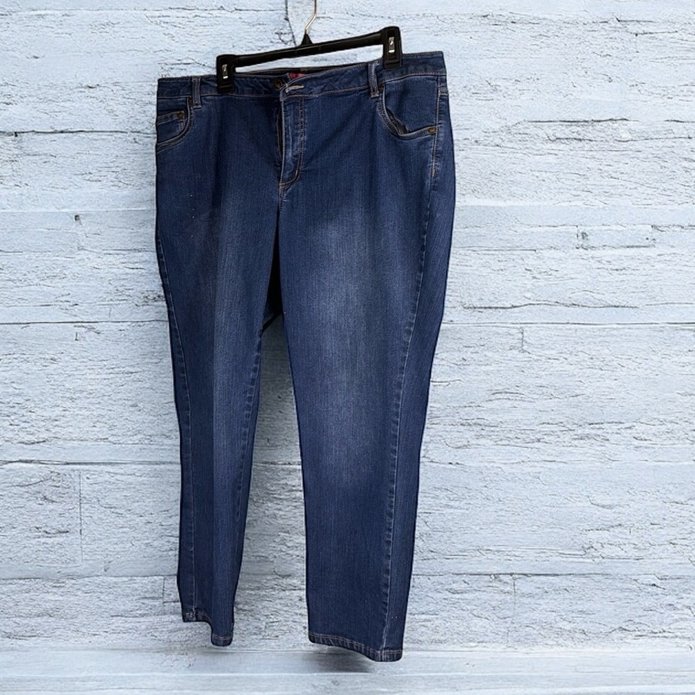 Woman within, dark blue jeans 5 pocket straight leg B24n all tags removed